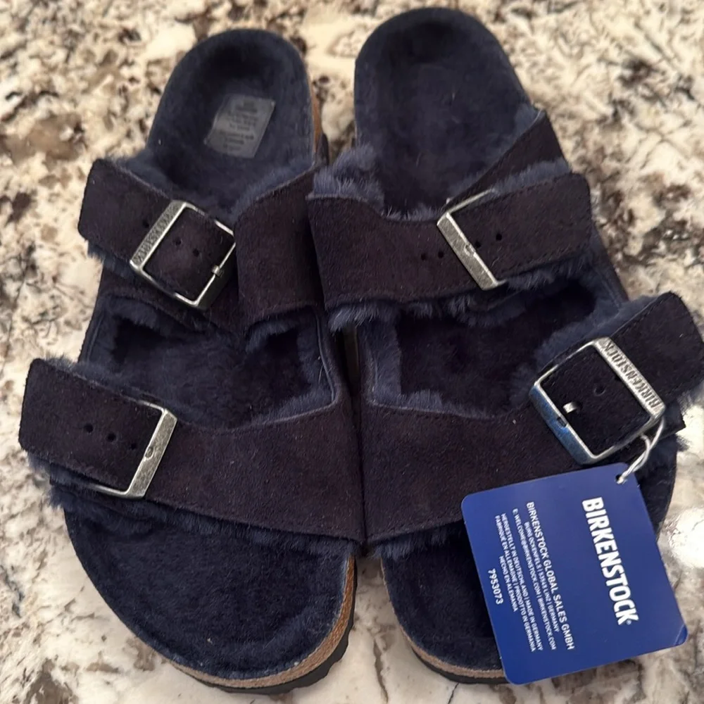 Birkenstock ladies Dark navy Sandals .. size 42 or 11 USA 
Pewter buckles .. new - Picture 4 of 7